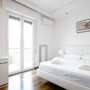 Dai Bersaglieri Big House , Bari Italia