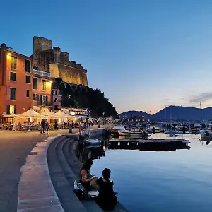 Casa Marconi , Lerici Italia